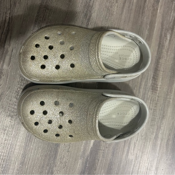 Crocs Platform Silver Glitter Cutie Crush Clogs - Picture 3 of 7